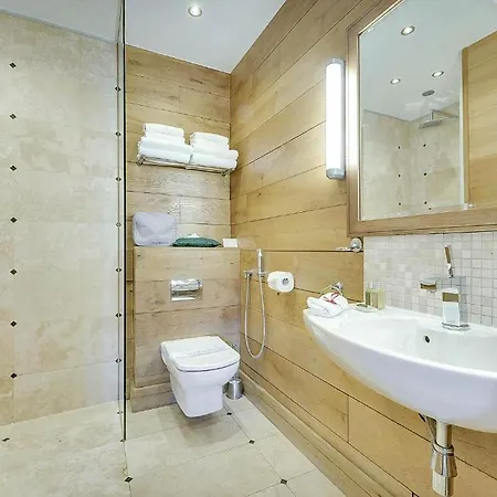 Mala Anglia - Boutique & Aparthotel Sopot