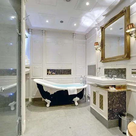 Aparthotel Mala Anglia - Boutique & 4*
