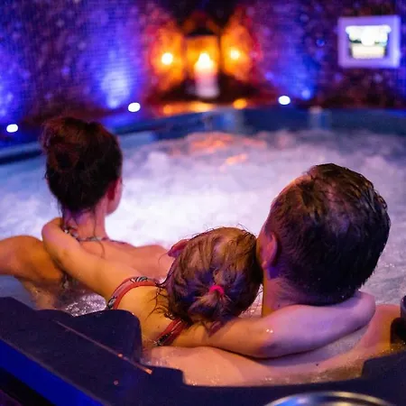 Aparthotel Mala Anglia - Boutique & 4*