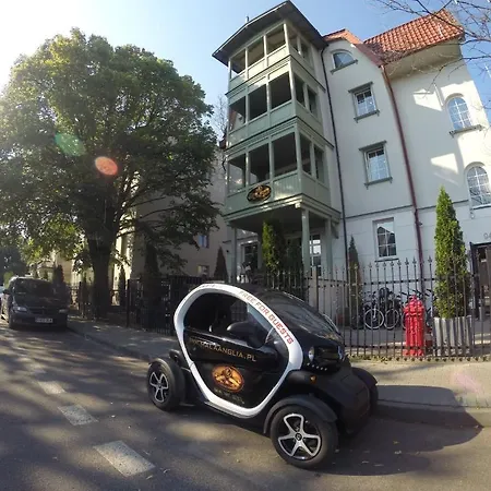 Mala Anglia - Boutique & アパートホテル