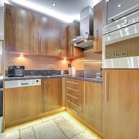 Mala Anglia - Boutique & Sopoty