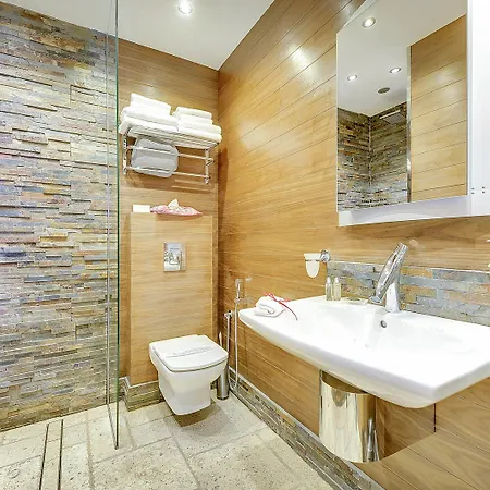 Apartmanhotel Mala Anglia - Boutique & 4*