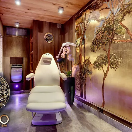 Mala Anglia - Boutique & 4*