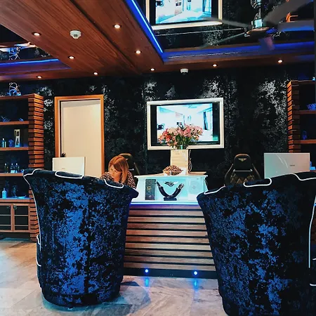 Apartmanhotel Mala Anglia - Boutique &