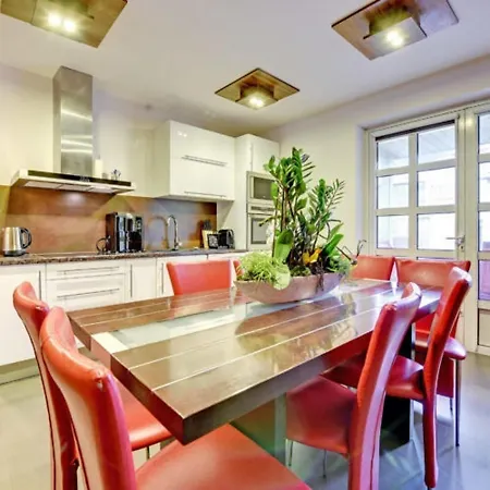 Mala Anglia - Boutique & Sopoty