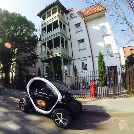 Mala Anglia - Boutique & 4* ソポト