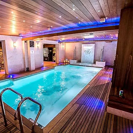 Mala Anglia - Boutique & Aparthotel Sopot