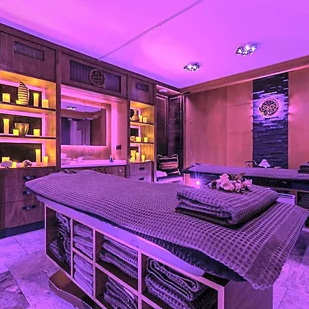 Mala Anglia - Boutique & Aparthotel 4*