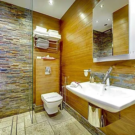 Aparthotel Mala Anglia - Boutique & 4*