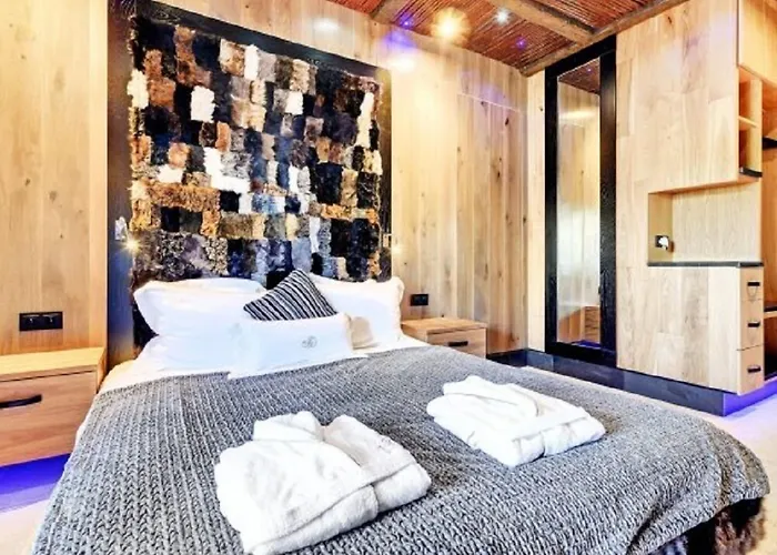 Mala Anglia - Boutique & Aparthotel 4*